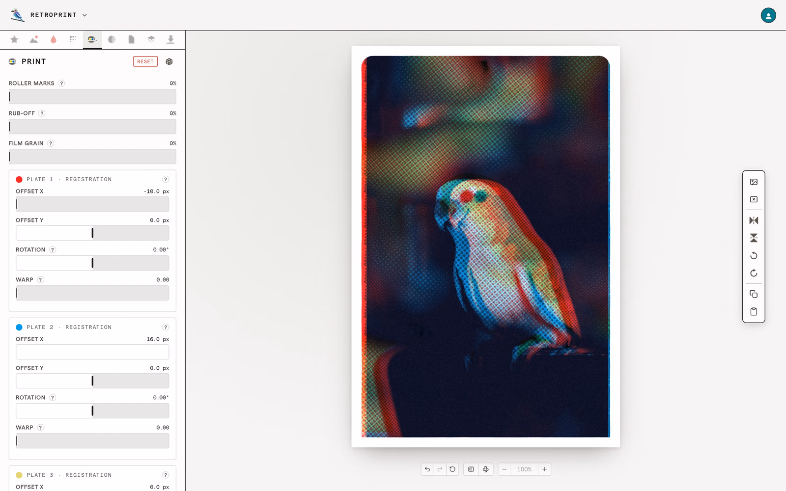 RETROPRINT 工作室:“印刷”面板,套准滑块旁边是一张小鸟的印刷品,红、蓝两块色版没有对齐